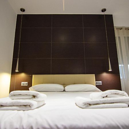 Apartamento Amplio Y Luminoso A 2 Min Del Centro 塞维利亚 外观 照片